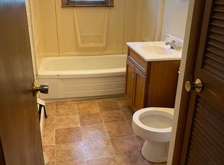 711 Bancroft St #8, Des Moines, IA 50315