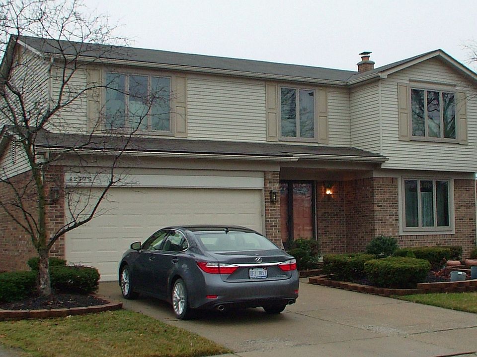 1st image of 42185 Hartford Dr