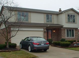 42185 Hartford Dr, Canton, MI 48187