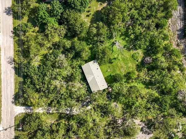 510 County Road 3820, San Antonio, TX 78253