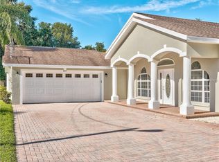 805 Linwood Ter, Lutz, FL 33549