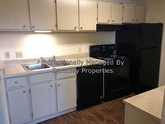 3rd image of 608 John Paul Jones Dr APT 116