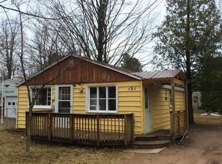 151 Kellogg St, Marquette, MI 49855