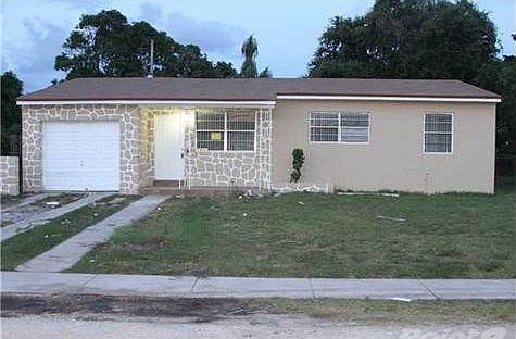 1st image of 14845 NE 11th Ct