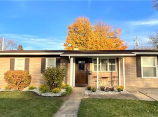 409 Laurel Ave, Romeoville, IL 60446