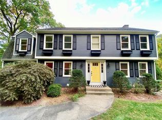 772 Woonsocket Hill Rd, North Smithfield, RI 02896