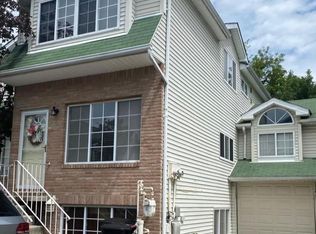 (Undisclosed Address), Staten Island, NY 10306
