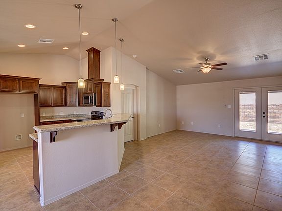 5th image of 10194 E 37th Pl