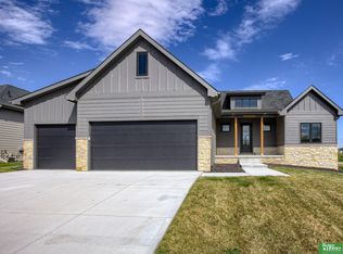 3337 S 212th Ave, Elkhorn, NE 68022