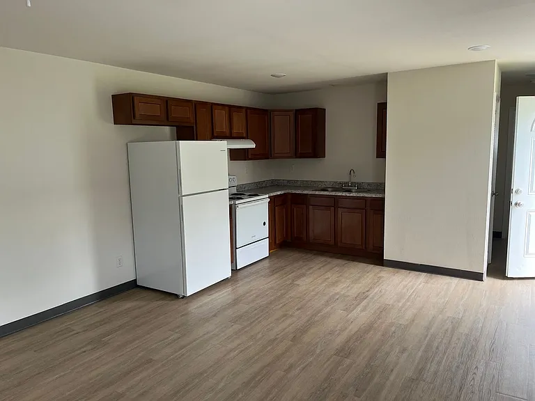 6104 Busiek Rd — Photo 6
