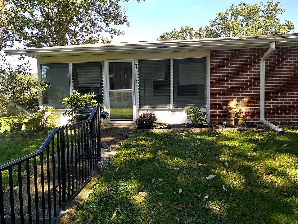 1st image of 945A Aberdeen Dr