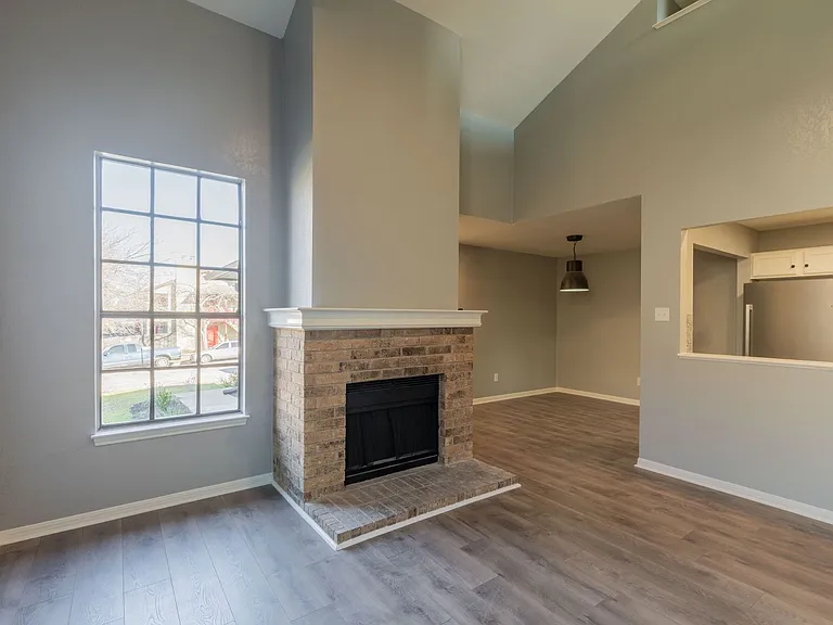 319 Rawhide Loop — Photo 4