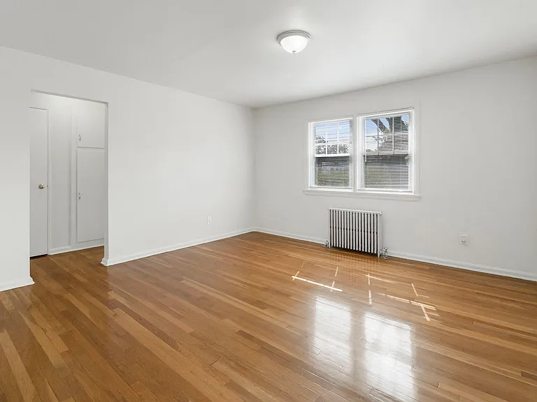 Styertowne Apartments — Photo 10