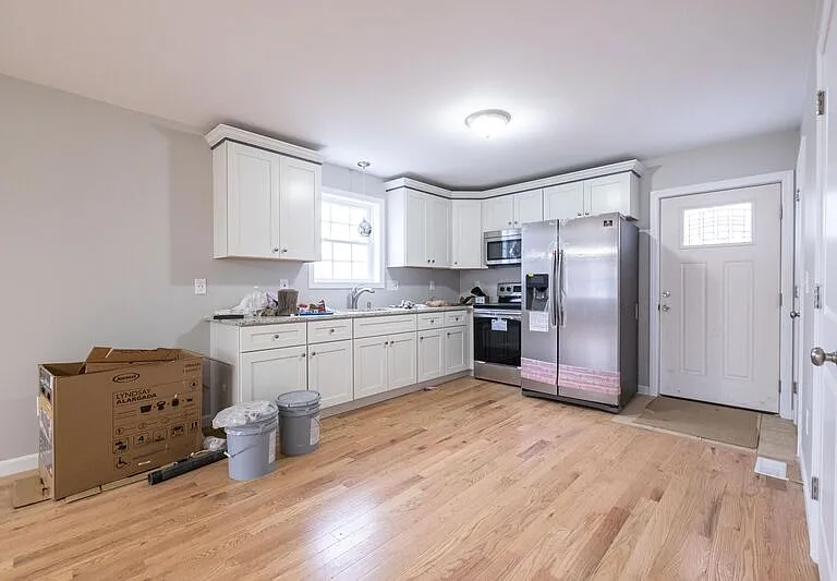 53 Union St #R — Photo 9