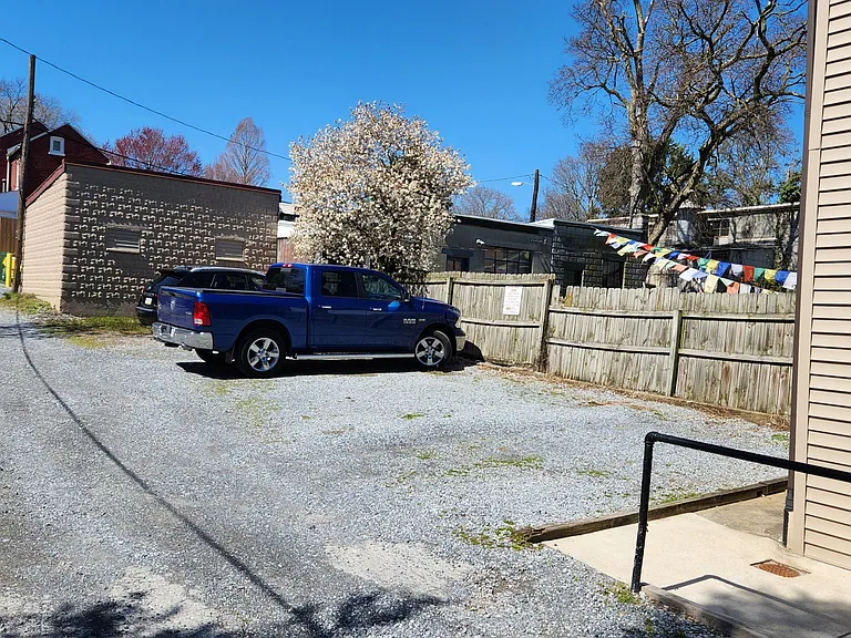 116 N Pine St #1 — Photo 12