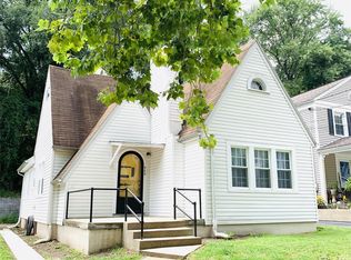 949 Mathews Ave, Charleston, WV 25302