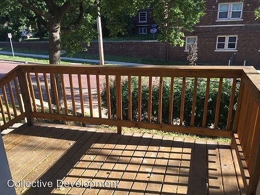 2nd image of 2915 Jackson St APT 1