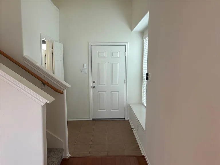 25250 Finchgrove Ln — Photo 6