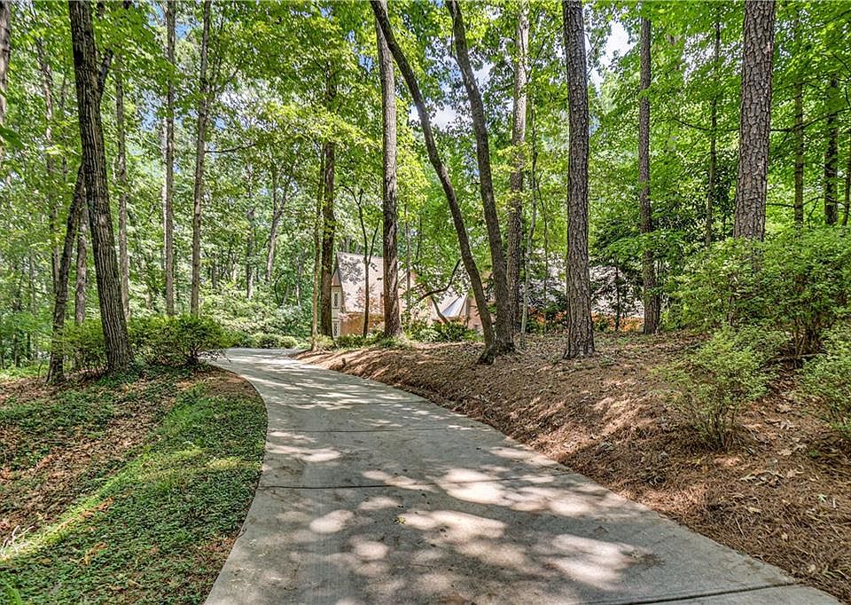 1754 Kanawha Dr, Stone Mountain, GA 30087 MLS 7097848 Zillow