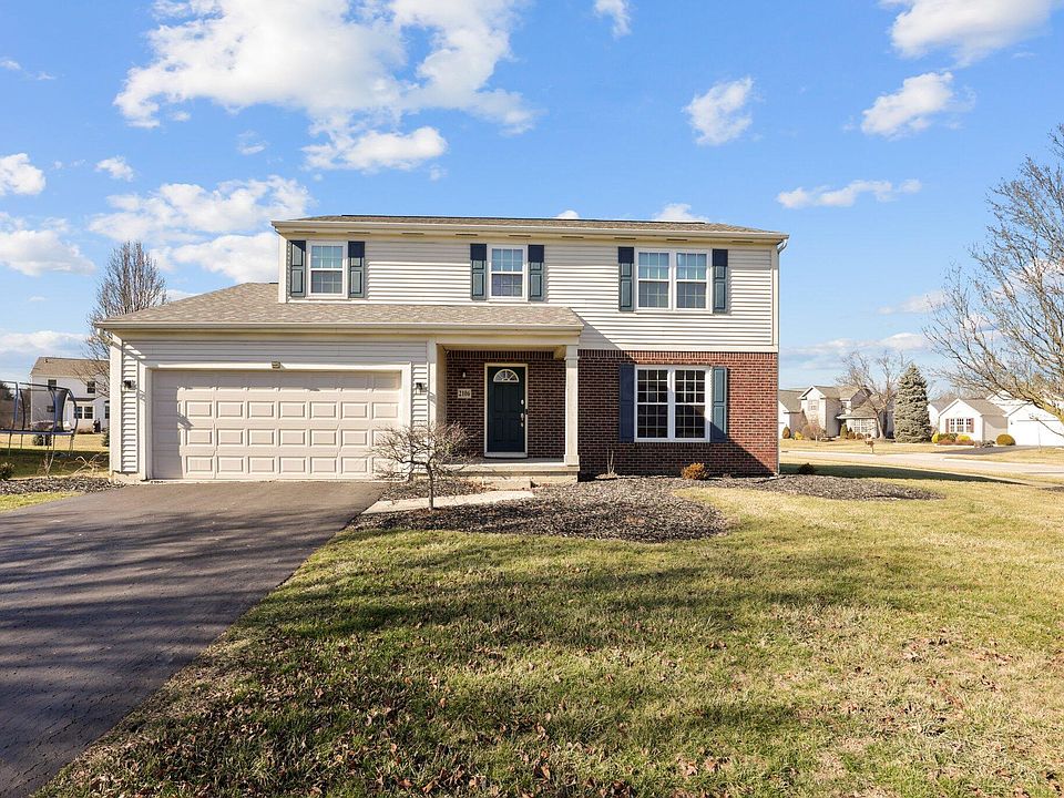1st image of 2106 Parklawn Dr