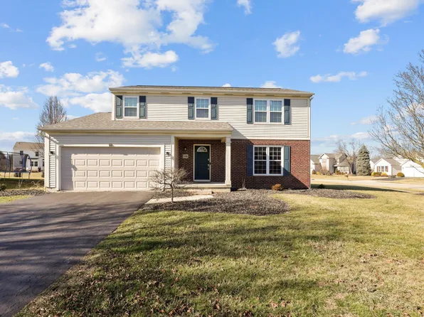 2106 Parklawn Dr, Lewis Center, OH 43035
