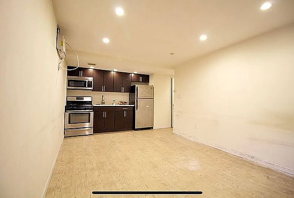 1st image of 493 Clinton Ave APT 1R