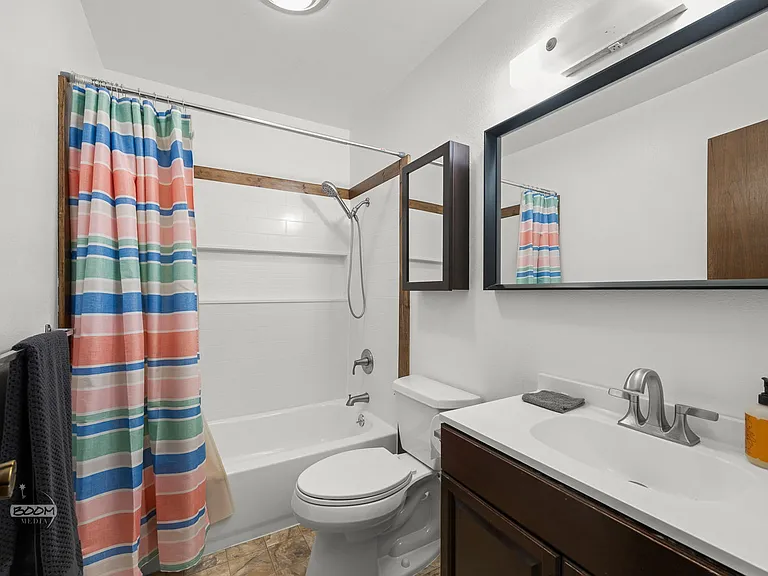 1251 W Patricia Ave #4 — Photo 23
