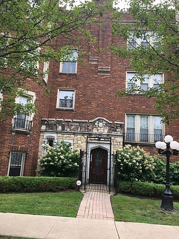 1st image of 10901 S Longwood Dr #3