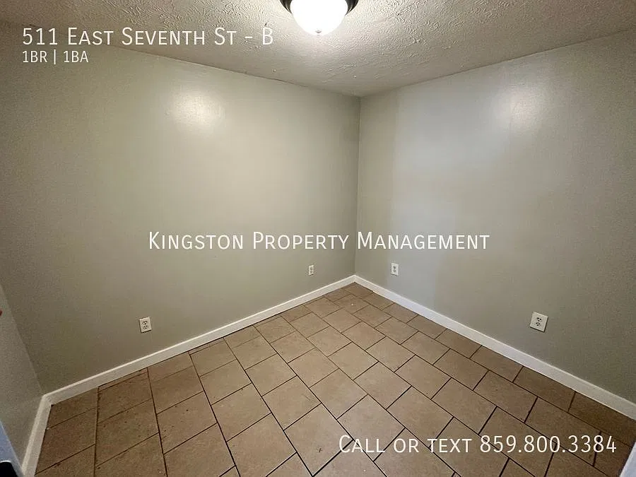 Cute One Bedroom Apartment Now Available!! — Photo 4