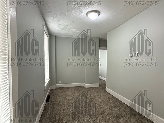 5th image of 913-915 N Pierce Ave