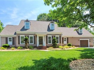 2712 Heidleburg Ln, Charlotte, NC 28210