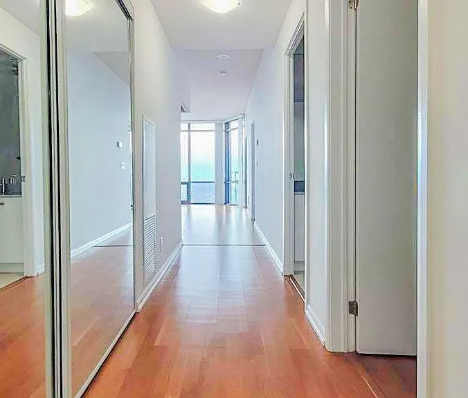 832 Bay St #4802 — Photo 3