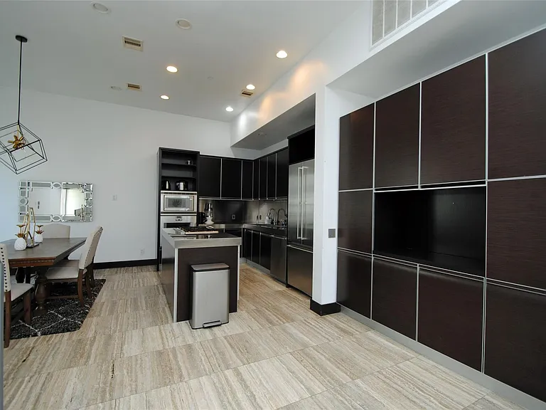 4118 Floyd St #A — Photo 15