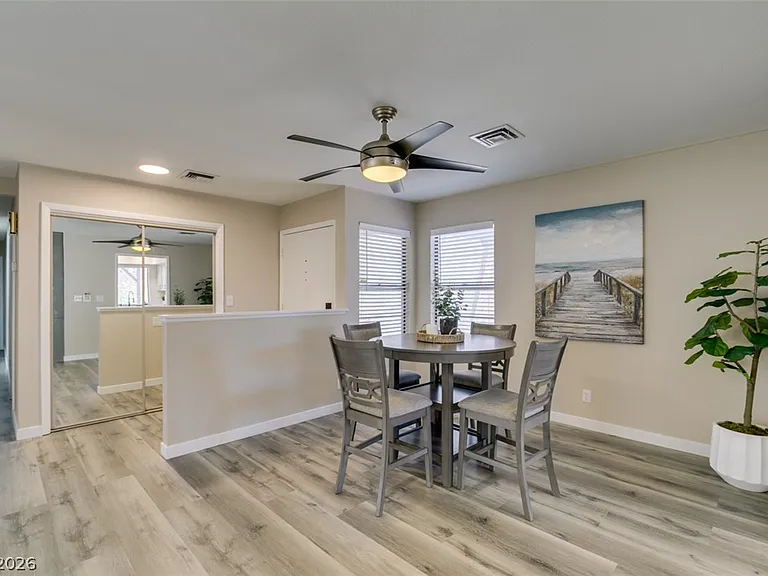 2587 Swan Ln — Photo 12