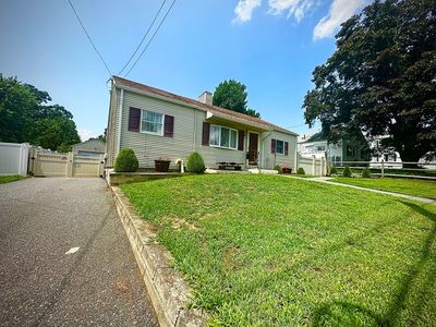 34 Birchwood Rd, Methuen, MA, 01844