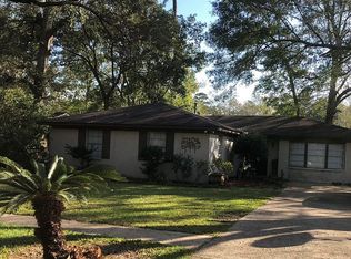 715 Pine Hills Rd, Ocean Springs, MS 39564