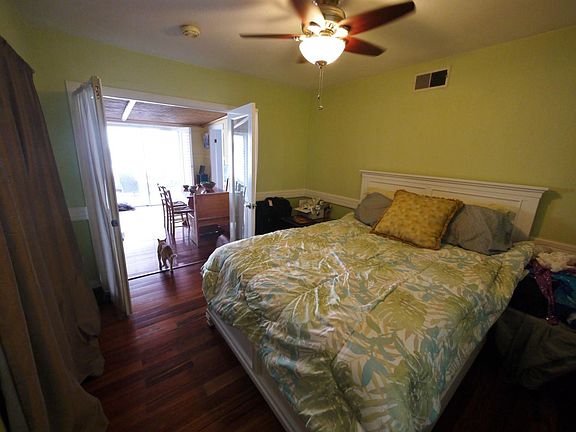 3rd image of 3720 James St