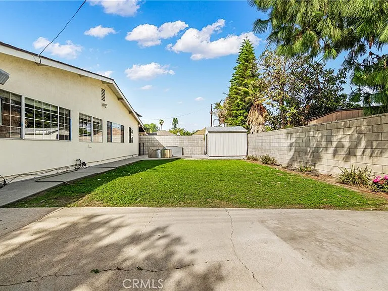 7938 Ventura Canyon Ave — Photo 21