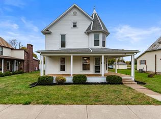 526 W North St, Winchester, IN 47394