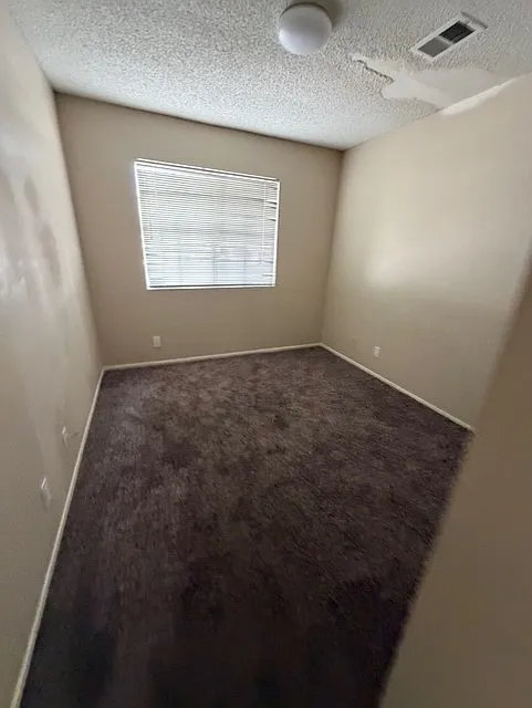 2 bed, 950 sqft, $2,325 — Photo 4