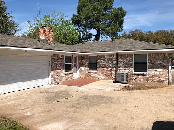 3rd image of 1500 Lexington Pl