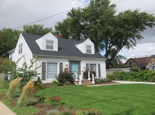 806 Scott Ave, Oshkosh, WI 54901