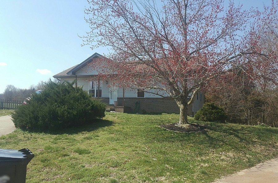 2nd image of 5475 Bradley Ave
