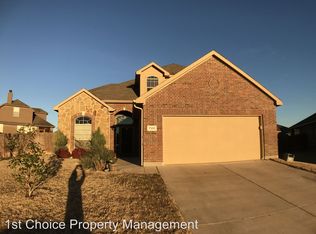 728 Middleglen Ct, Haslet, TX 76052