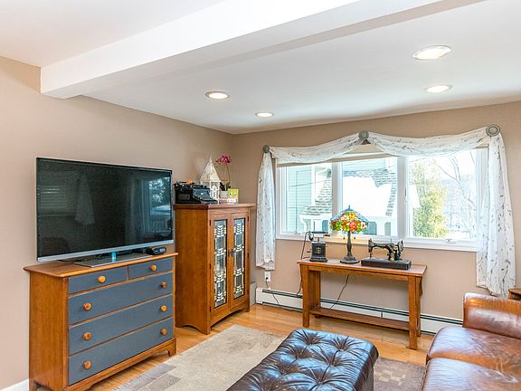 Living room 1