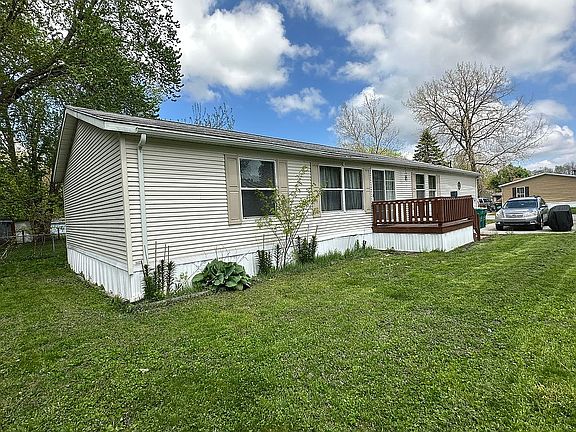 4th image of 1441 Merriman Dr