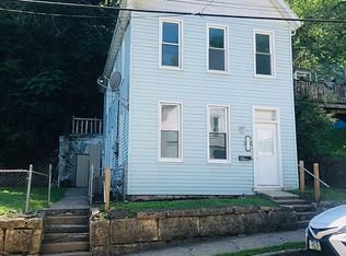 2115 Foye St, Dubuque, IA 52001