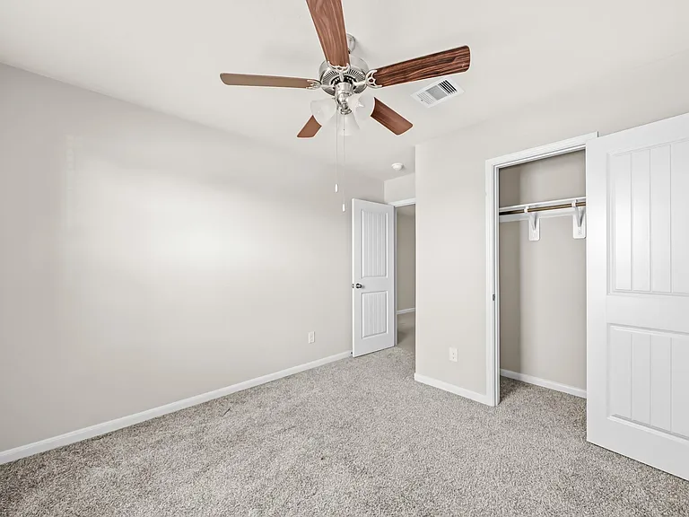 7543 Highland Chase Dr — Photo 10