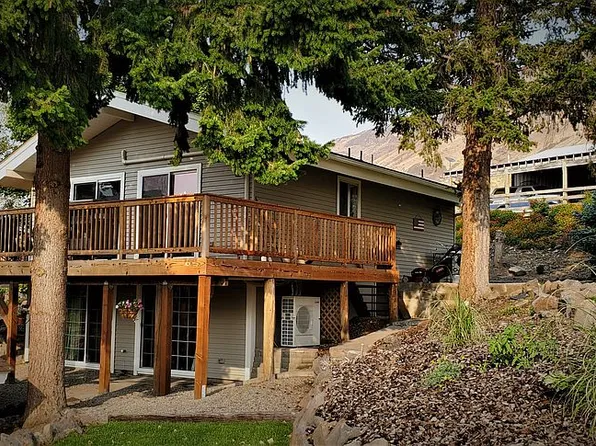 14171 Old Naches Hwy, Naches, WA 98937