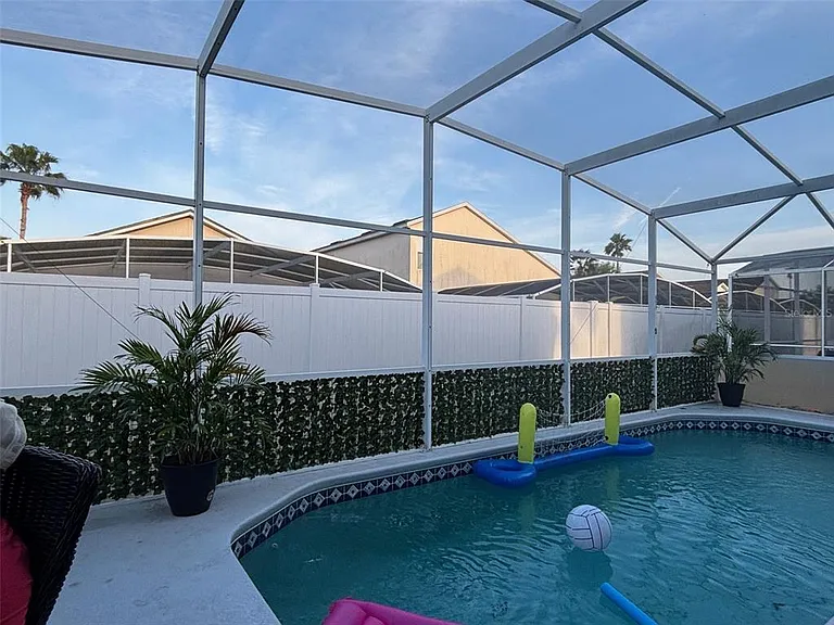 1134 Bloomingdale Dr — Photo 13